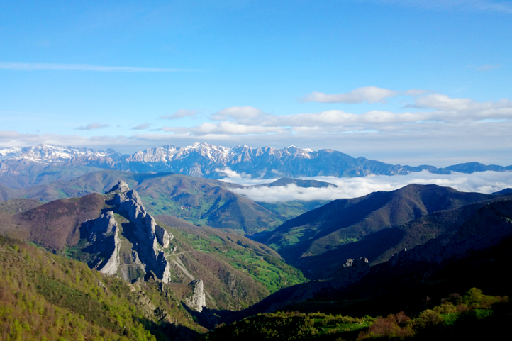 Vistas desde arriba (Dobres) en Liébana